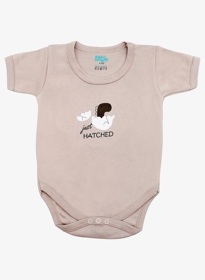 بابيز_بيسك طقم 5 قطع - مريلة، رومبر، قفازات، قبعة، وبدلة نوم - Image 3